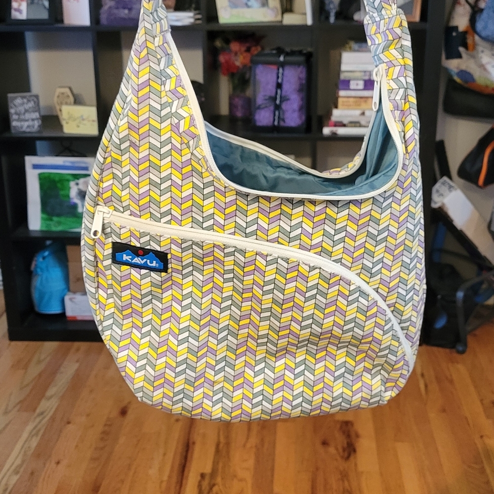 Kavu Purse